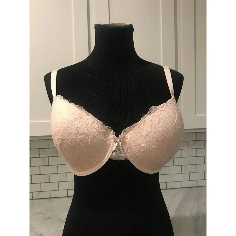 Laura Ashley Bra Womens 40D Pale Pink Padded Underwire 3700-16‎ Lacey Romantic